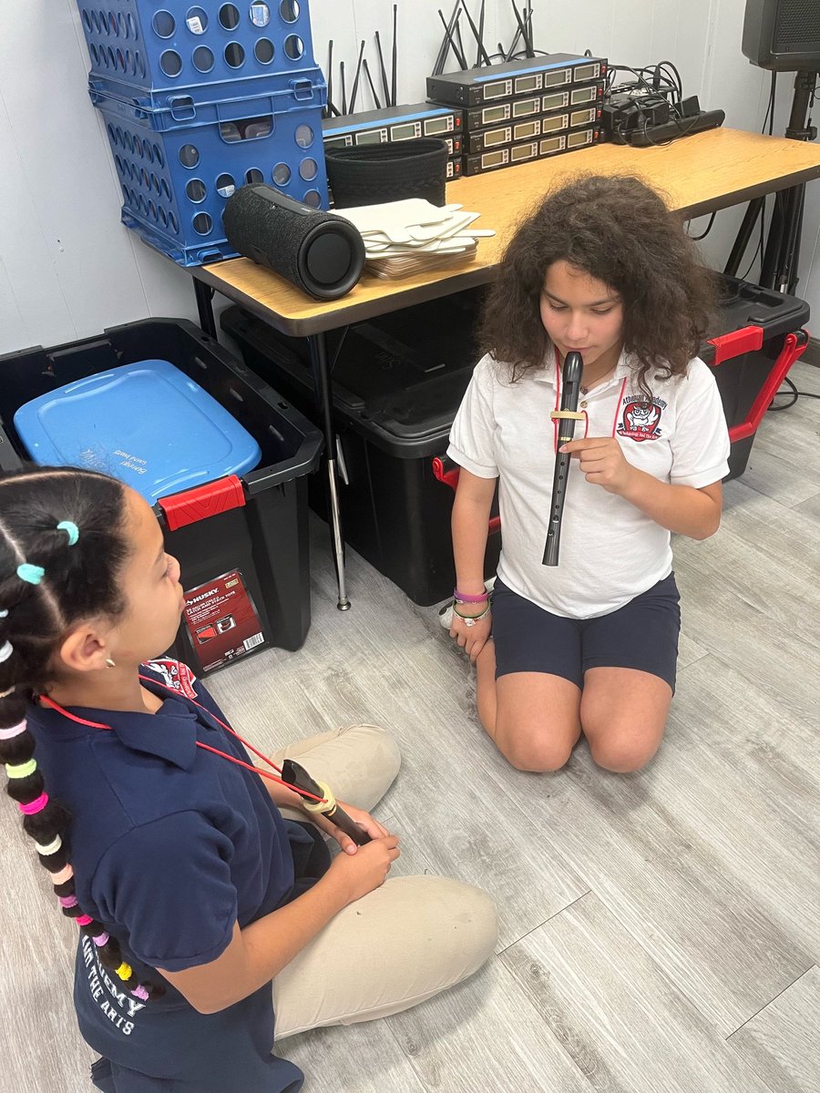 4th and 5th grade are currently learning to play the Recorder in Music class. Yesterday they used the structure Rally Coach to check for understanding of the different notes @KaganOnline #kagancooperativelearning #kaganmodelschool #kaganstructures