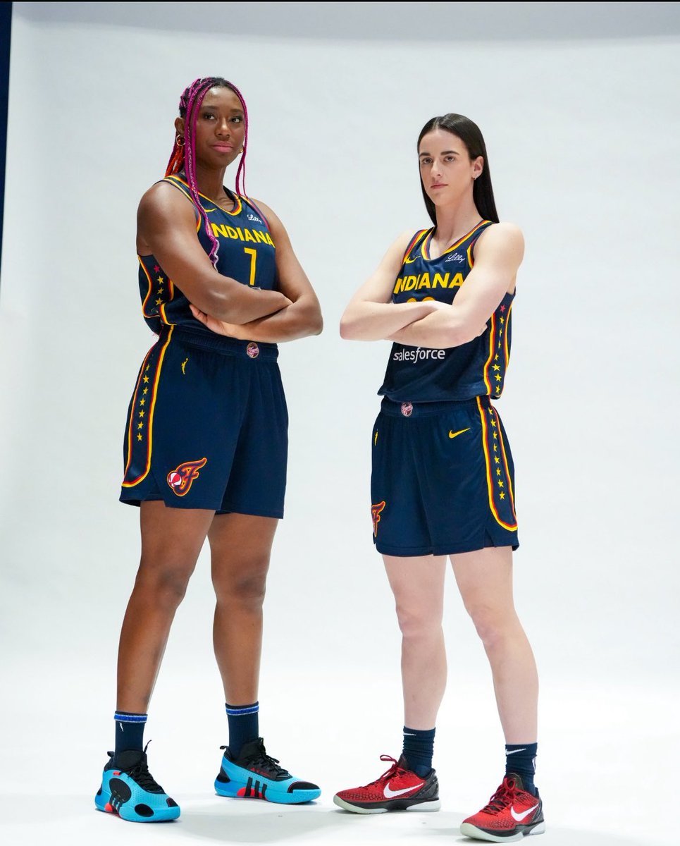 the dynamic duo in the fever unis😮‍💨