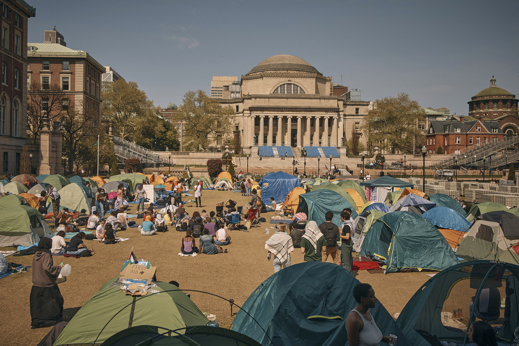 Then, as now, the protest had its detractors. Naison said the disruption to campus life, and to law and order, angered many at Columbia and outside of it. READ MORE HERE: sdvoice.info/how-columbia-u…
#voiceandviewpoint #blackpress #blackcommunity #blackpeople #viewpoint