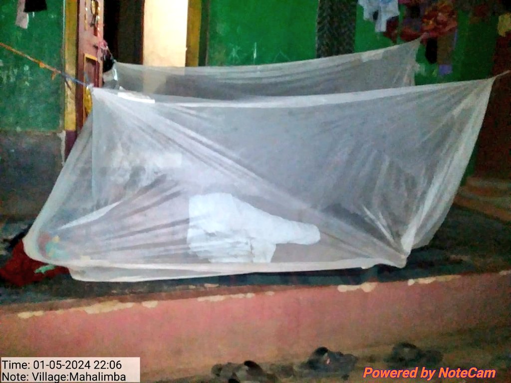 Non ASHA FTD ensuring use of LLIN (Long lasting Insecticidal Net) by the community in an interior village Mahalimba under Patrapur CHC. #malariaelimination #llin