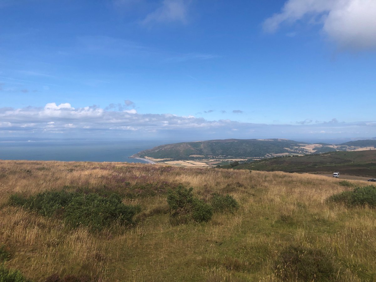 So much to explore but where to start?
Find lots of free route info, digital mapping links, accessible strolls and video guides to some of our favourite routes here 🚶‍♀️👩‍🦼👨‍🦯🏃‍♀️
exmoor-nationalpark.gov.uk/exmoor-for-eve…

#exmoornationalpark #walkinguk