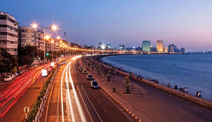 Marine Drive, Mumbai 🇮🇳🇮🇳
#NaturalBeauty #MumbaiMeriJaan