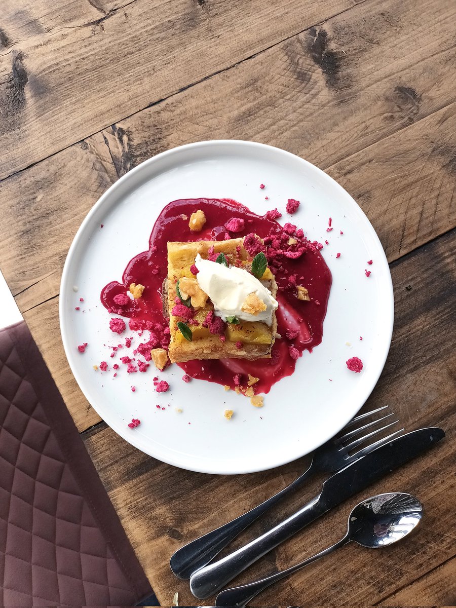 Brioche french toast with raspberries, peach, almond brittle and vanilla cream on this week's day time menu @chefscounter1 . Loving the quality of food we're achieving at present, we've really moved forward. NB: Thanks to @4eyespatisserie for the delicious brioche