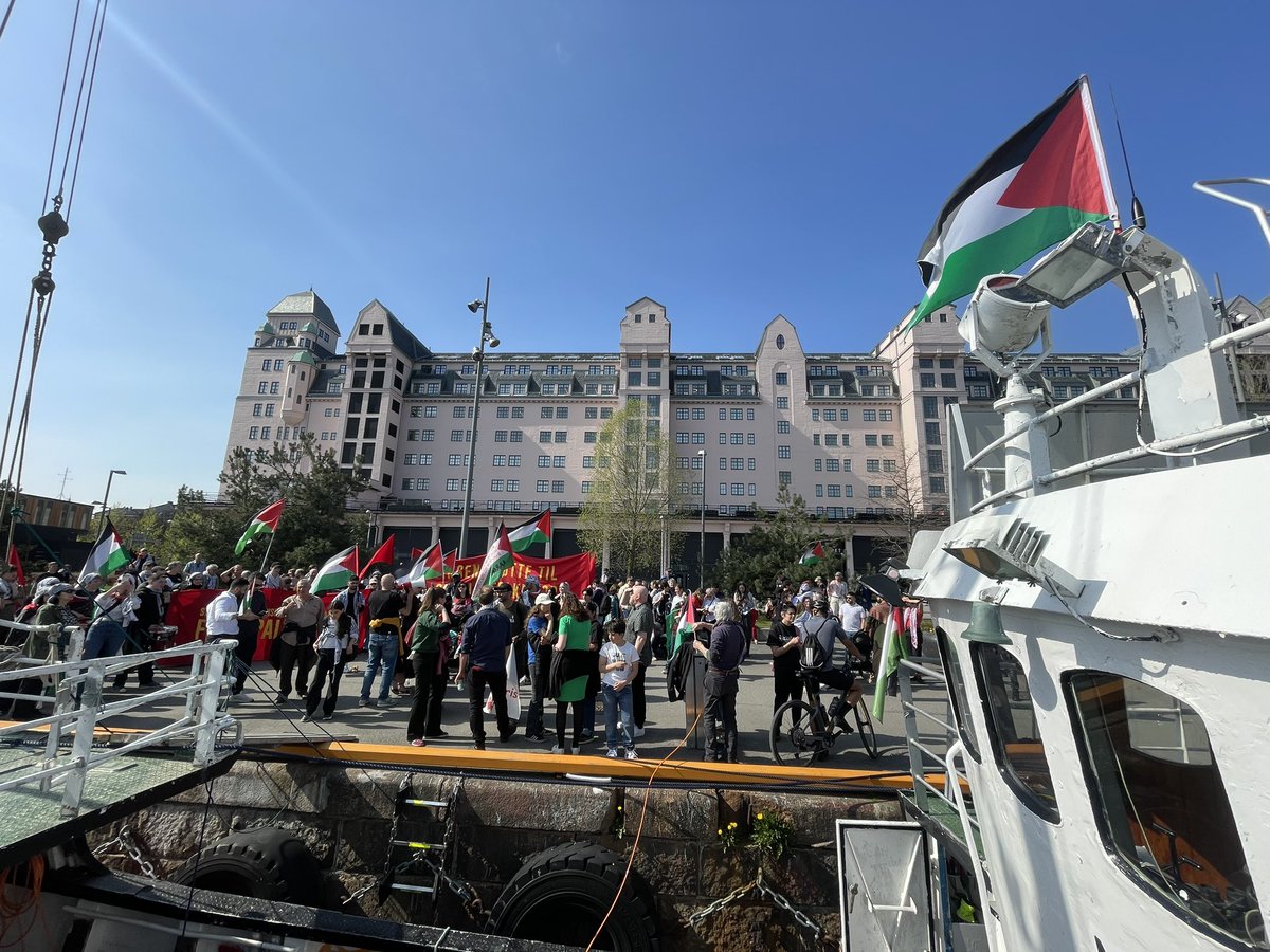 Freedom Flotillas båt ”Handala” började sin resa från Oslo mot #Gaza - Mot blockaden ”För Gazas Barn” - nästa stopp Lysekil och Sveriges hamnar! #FreeGaza #freepalestine #inshallah ”Den fria havsvägen tar Handala vidare för att passera tills Gaza är fri!” The Freedom…
