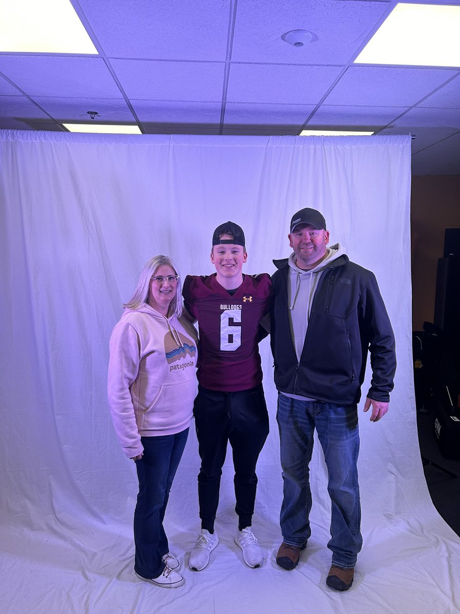 Micaden clines (@micadenc) on Twitter photo Thank you to <a href="/CoachLukeOlson/">Coach Luke Olson</a> and <a href="/UMD_Football/">UMD Football</a> for having me out today. I had a blast and can’t wait to be back! Thank you to <a href="/CoachLukeOlson/">Coach Luke Olson</a> and <a href="/UMD_Football/">UMD Football</a> for having me out today. I had a blast and can’t wait to be back!