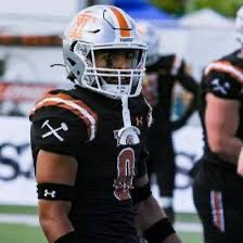 PuyallupViksFB's tweet photo. Big thanks to @CoachThatcher from @MonTechFootball for coming by PHS this morning to chat about our current student athletes as well as a Viking Legend in soon to be Senior at Tech @angelsancheziii !!! Always a pleasure Coach! #GoDiggers @bgeesus52 @vikinglegendsfa https://t.co/VTNrUXglWE