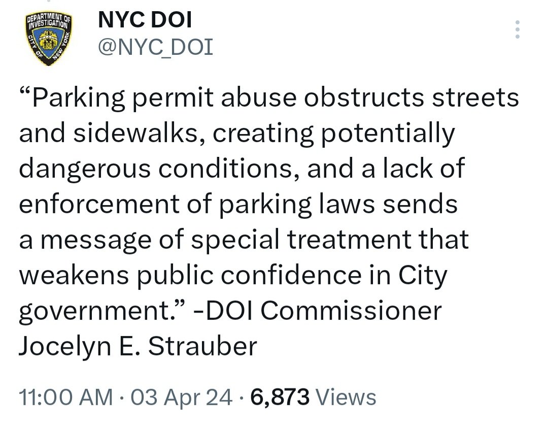 Another #PlacardPerp with a @NYC_DOI placard that parked illegally in a No Stopping zone.

After DOI itself just put out it's report detailing all of the #PlacardCorruption afflicting NYC's streets.

#FakeOversight 
#CultureOfCorruption