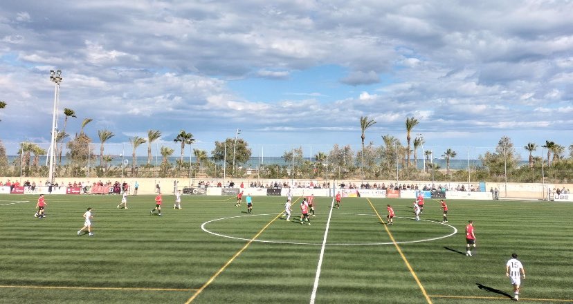 🤝 El Castellón B empata sin goles ante el Utiel (0-0)

Al filial albinegro le quedan dos finales para conseguir la permanencia en Tercera RFEF: 

🛫 vs. Ilicitano (1º) 
🏠 vs. Ontinyent 1931 (3º)