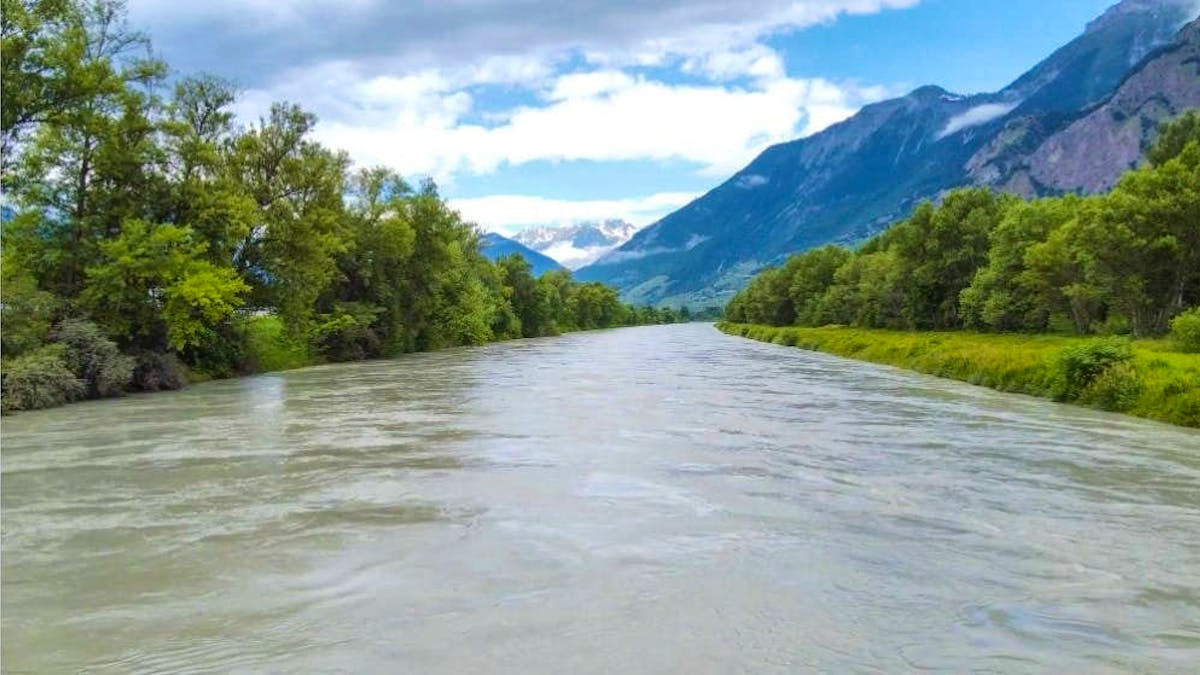 Le Valais remet en question la correction du Rhône, Vaud s'énerve dlvr.it/T6H2Y7