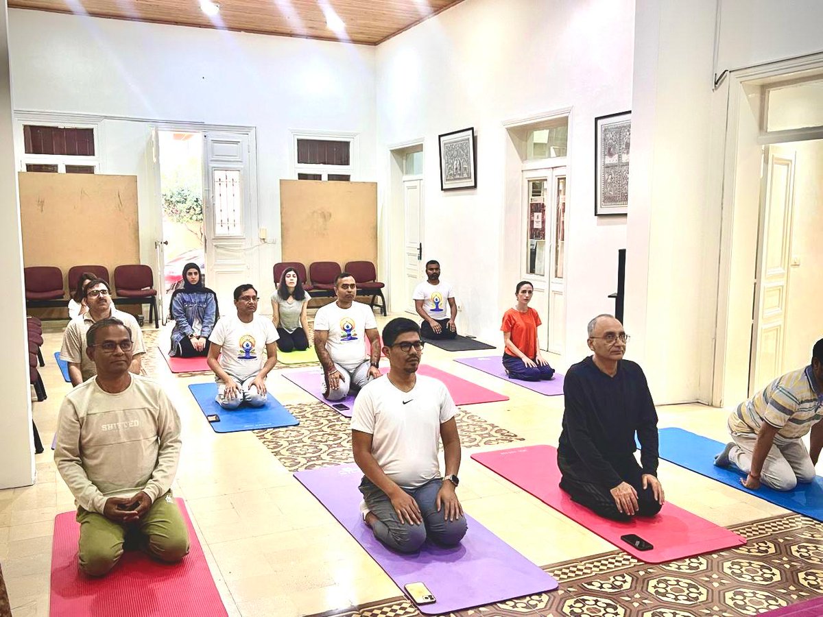 The Embassy Team led by Ambassador @NoorRahman_IFS performed Breathing techniques as a precursor to International Day of Yoga-2024 in association with the @ArtofLivingLeb