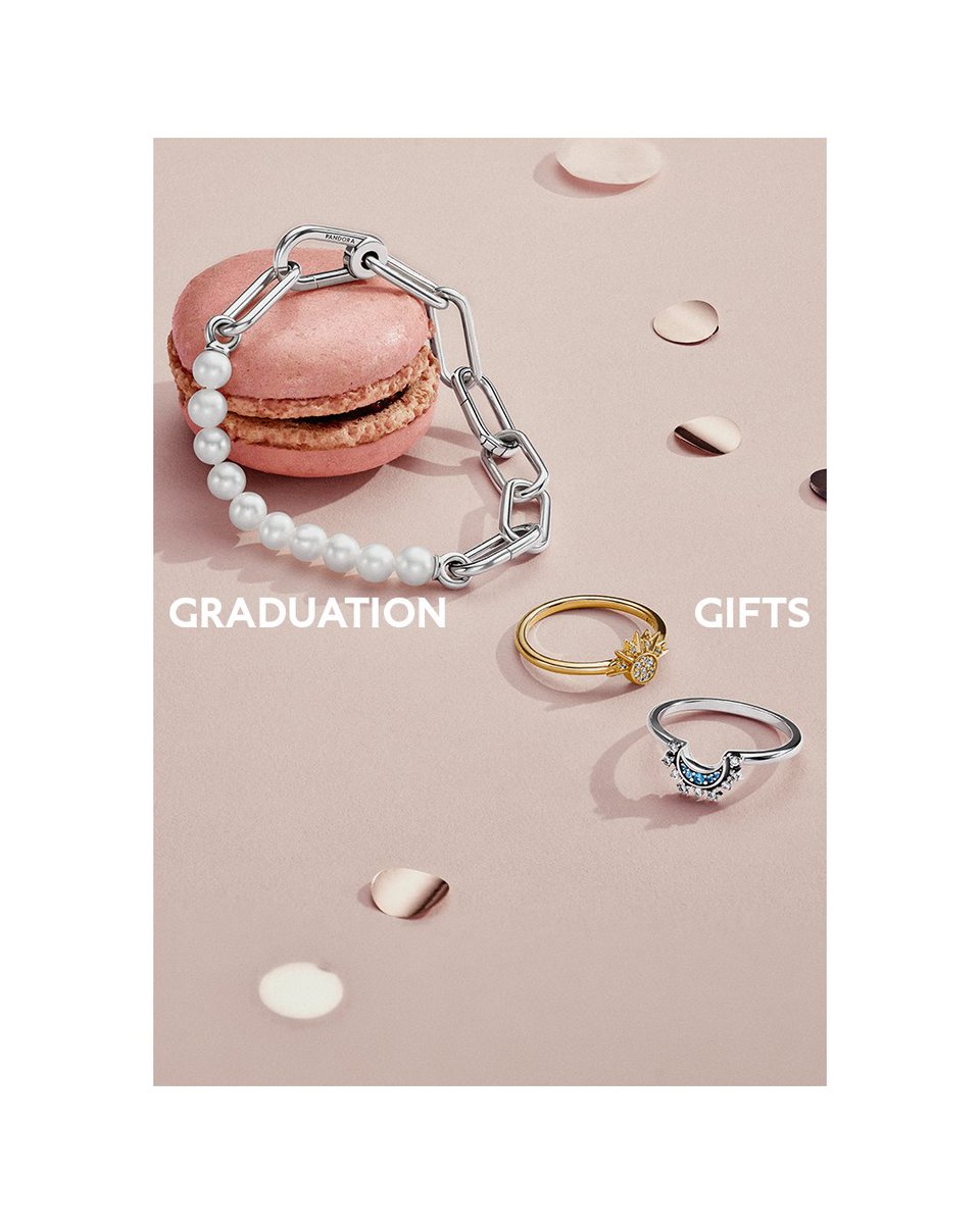 Hats off to the graduates. Celebrate their achievements with a gift they can carry into their bright future. 🎓 Shop now: to.pandora.net/bN1q7A