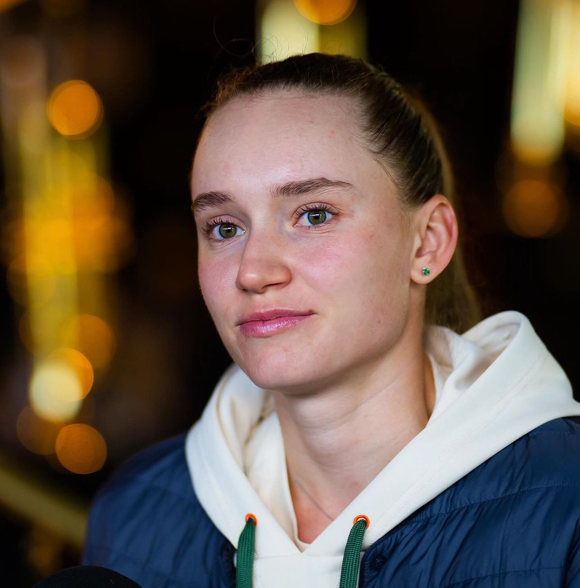 TheTennisLetter's tweet image. Elena Rybakina on having so many 2 week mandatory events scheduled back to back, ‘If you want to see good quality tennis &amp;amp; players have long careers, it would be nice to change something’

“You mentioned that this tournament is very long and that another mandatory event is…