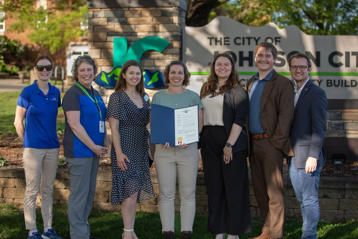 Congratulations to @ETSU team members from the Office of Leadership and Civic Engagement and Volunteer ETSU, who were recently recognized for their efforts supporting the @CoJCTN Beautification Day! #BucsGoBeyond  #GoBeyondTheClassroom
