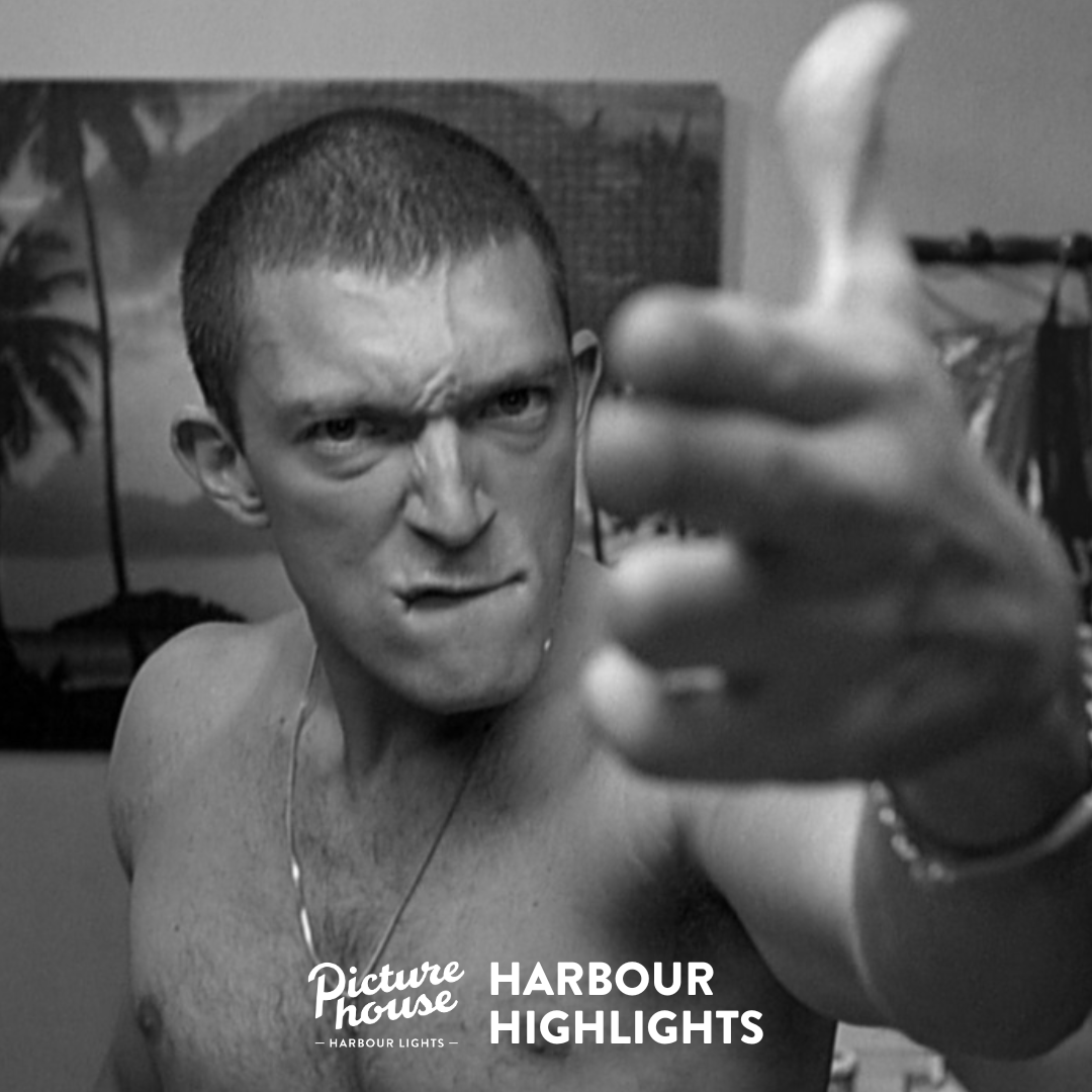 🇫🇷 We're heading to the disadvantaged cul-de-sacs of 90s Paris for this month's Harbour Highlight. #LaHaine, as chosen by Finn, is one of the most powerful and captivating contributions to World Cinema. 📆 Wed 29 May 🕑 20.30 🎟️ £8 / £5 members! 👉 picturehouses.com/harbourhighlig…