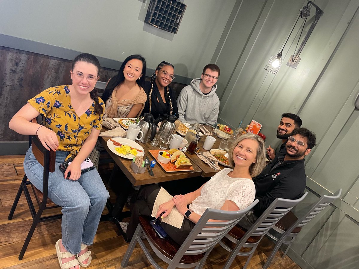 OhioStateFamMed's tweet image. Breakfast with the PD, our soon to be residency graduates had a lovely breakfast with our Program Director @BethPanchalMD this morning. Only a few weeks left before these amazing doctors are on their own!!