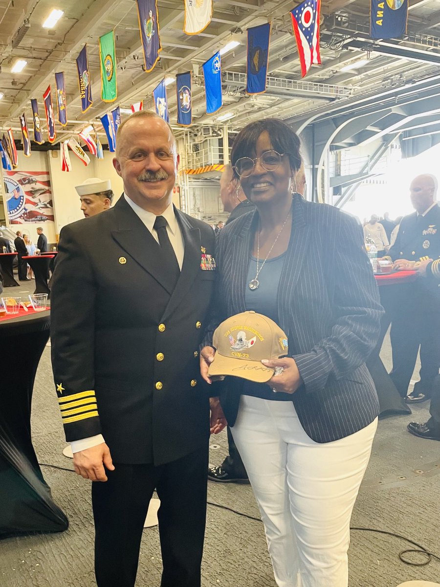 I’m honored to serve Mayport Naval Station here in Jax. Thankful to welcome the Captain of the USS George Washington to the river city🇺🇸🇺🇸🇺🇸