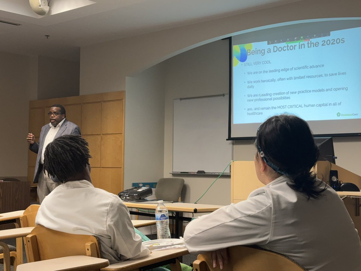 The recent past President of @SocietyGIM @HicksLeroi (and Campus Executive Director of Wilmington @christianacare) here to provide teaching and mentorship to our residents! 'Why Do Young Doctors Want to Unionize?' @OSUWexMed @OhioStateIMRes @OSUMedPedsRes #EveylnPintzGR