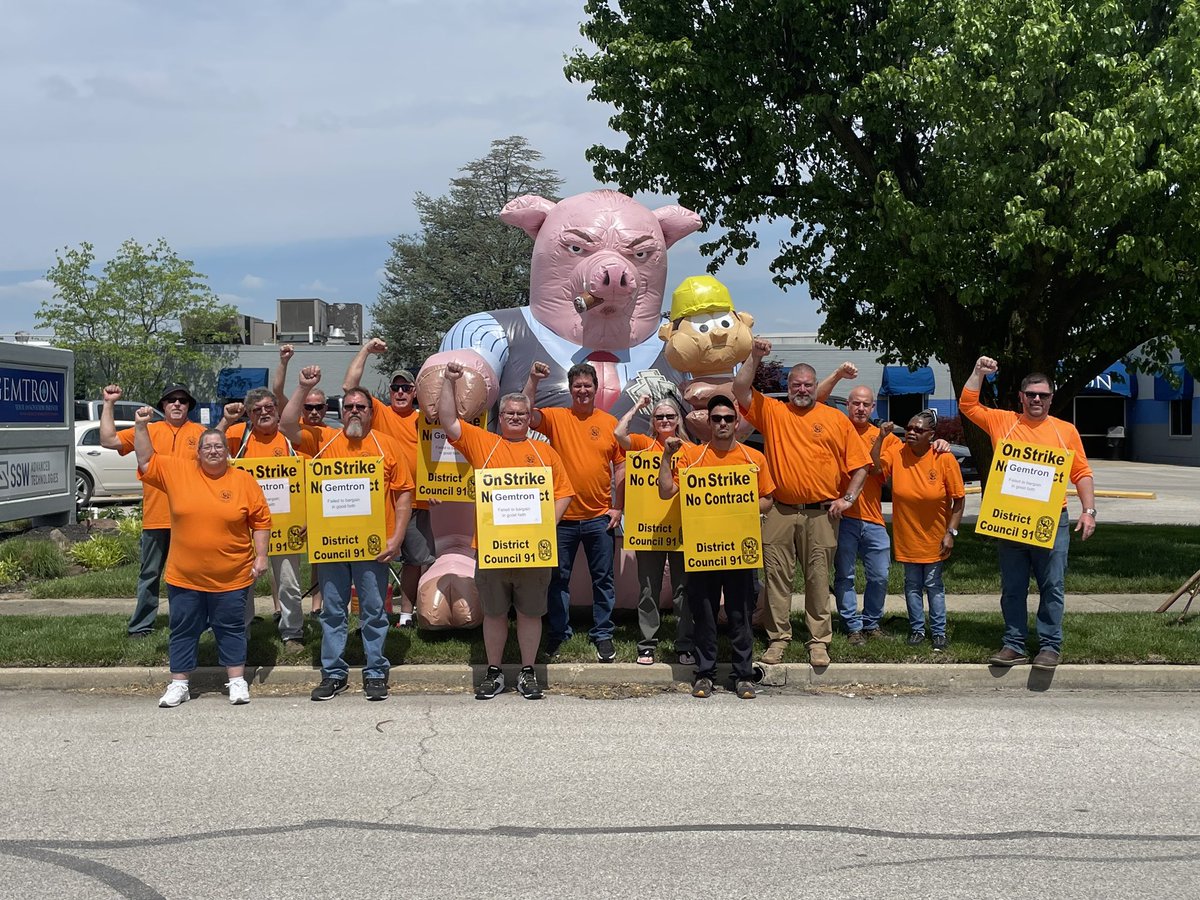 This morning, @iupat_dc91 members in Vincennes, IN walked out on strike against Gemtron. May Day is International Worker’s Day, and the rank and file workers at Gemtron demand a fair contract now!