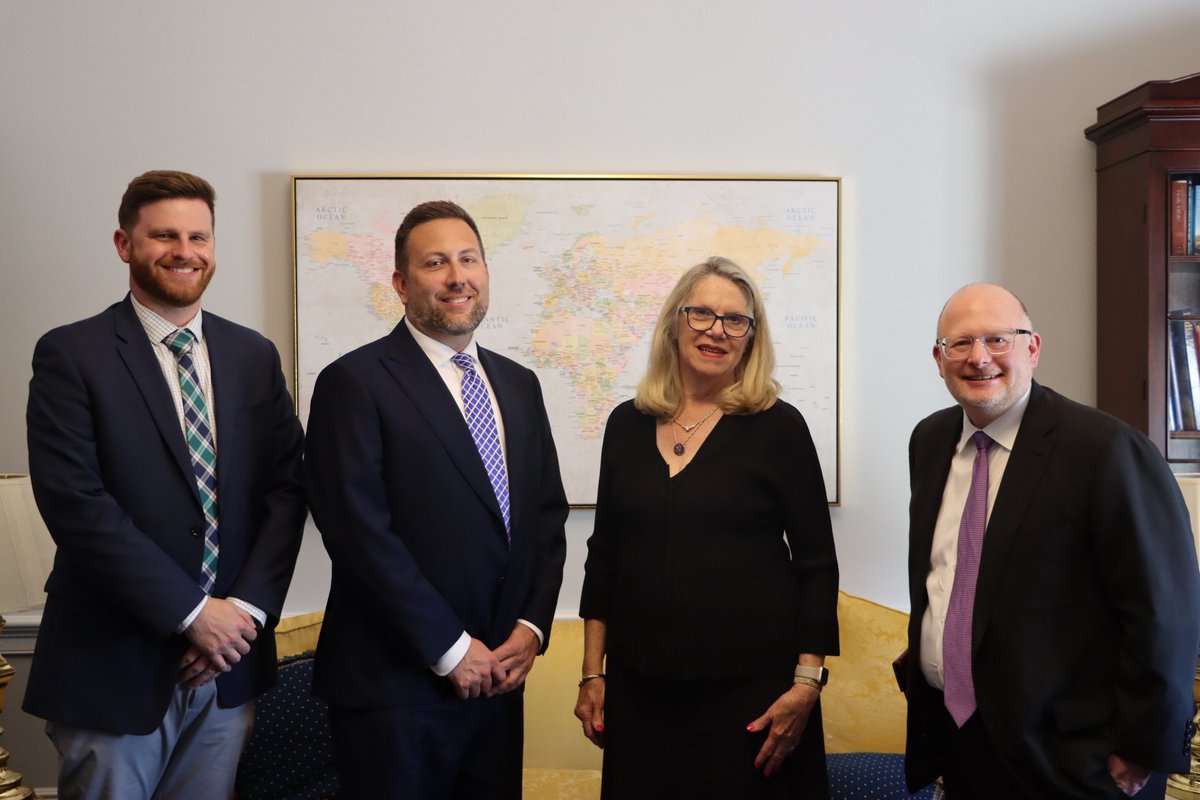 Today, I met with leaders from @marshall_health and @rivershealthwv to discuss the great medical care that they provide to rural communities in #WV. I am happy to work with these groups to make sure that WV medical facilities have the resources they need for their patients.