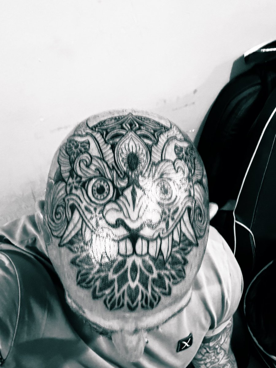 Spent most of my day in mild discomfort … #headtattoo #dotwork #blackandgreytattoo