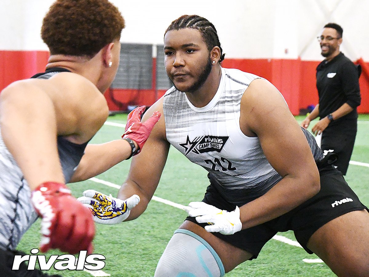 Rivals Camp Dallas: How Sunday will impact the rankings... The nation's No. 1 prospect, elite offensive linemen, and 2027's already at the the forefront 📈 READ: n.rivals.com/news/rivals-ca…