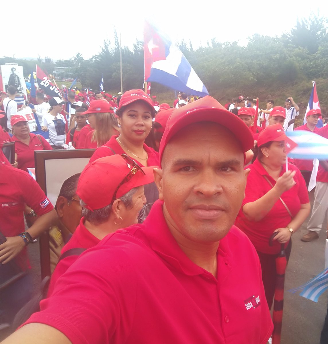 yusmaynert's tweet photo. Muchas felicidades a todos los trabajadores del pueblo de  Cuba. 🇨🇺💥💯 https://t.co/rSO53jm9XQ
