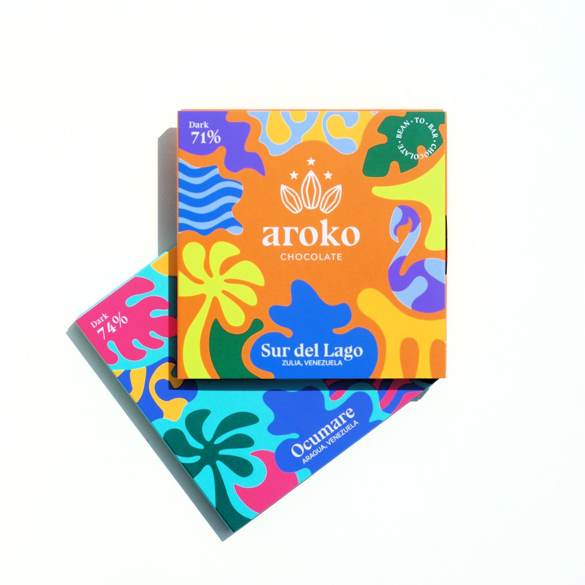 👀Discover new bars from Aroko 🇻🇪

We're delighted to re-stock on Aroko, and introduce two new bars from Dubraska and Johonny, a young Venezuelan couple now living in Italy

🆕Ocumare 74%
🆕Sur del Lago 71%
🔁Chuao 70%
🔁Porcelana 72%

#beantobar #craftchocolate #chocolatebars