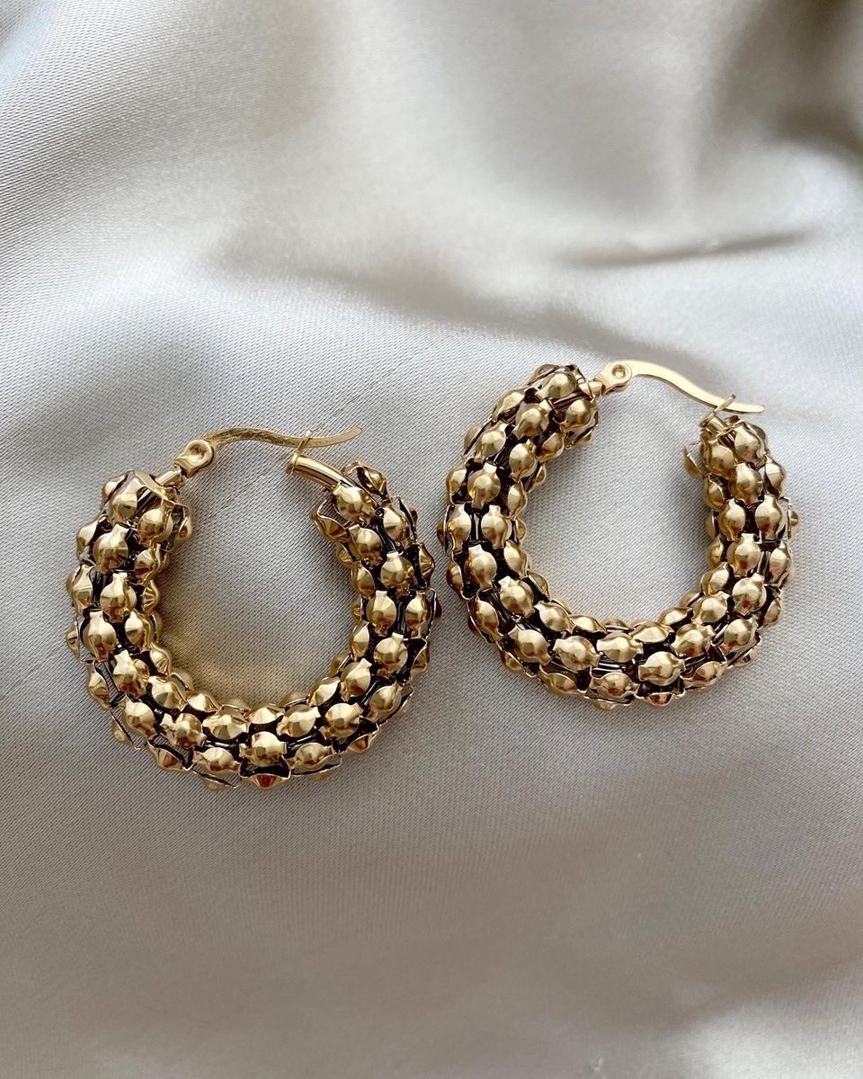 Rhys Collection - Gold Earrings are an every day staple piece ✨ #kinsleyarmelle #earrings #bohoearrings #hoops #hoopearrings #statementearrings