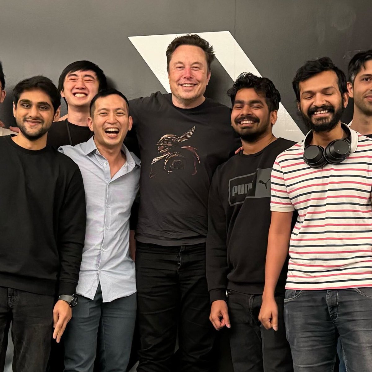 'I’m a big believer that a small number of exceptional people who are highly motivated can do better than a large number of people who are pretty good and moderately motivated'

- @elonmusk