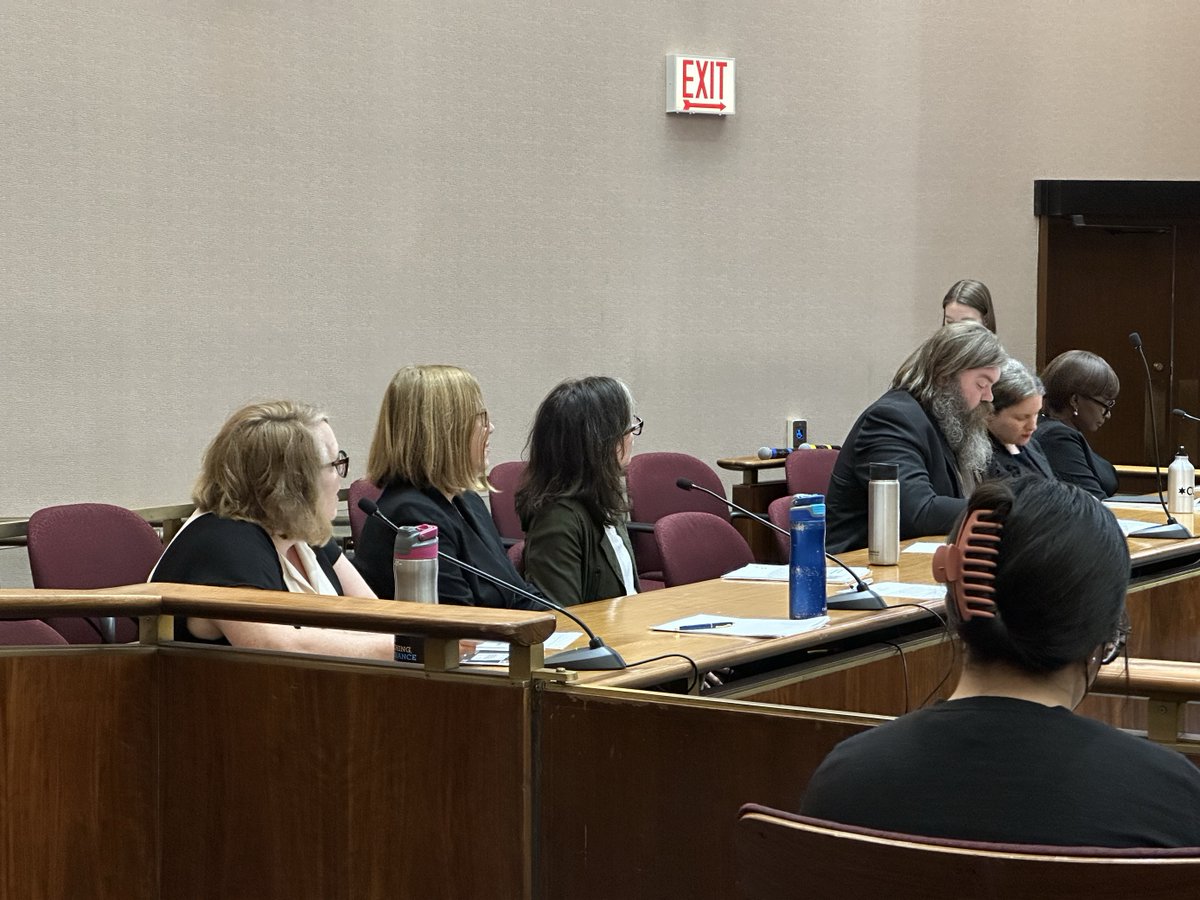 Testimony today from our ED, Amy Rynell, at city council hearing cmte on lowering Chicago speed limit: 'No traffic-related death is acceptable when the tools exist to prevent the conditions and behaviors that lead to these tragedies.' chicago.suntimes.com/other-views/20…
