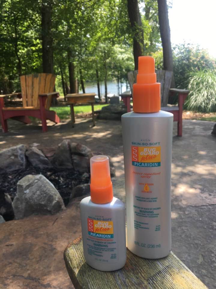 #wednesdayvibes 
Keep those bugs away with our Bug Guard!!
Shop it here:  youravon.com/jsmith9525 
#fitness #outdoorliving #outdoors #greatoutdoors #healthyliving #getoutside