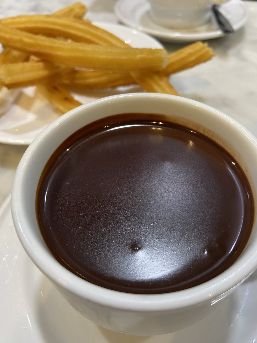 eucomi's tweet image. O melhor chocolate quente da vida 🇪🇸

instagram.com/reel/C6bvtQgNJ…