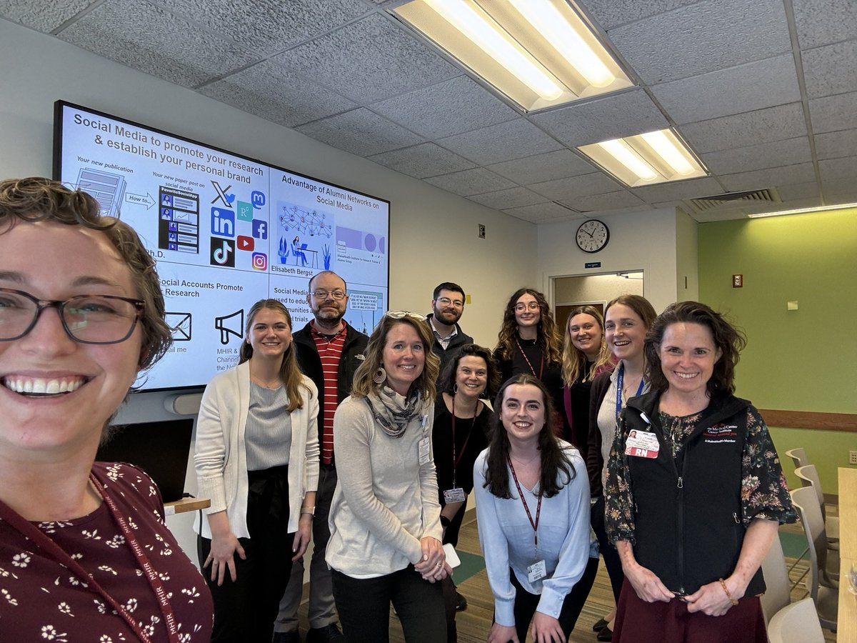 Having a fantastic time at the @MaineHealth Lambrew Research Retreat!! Thanks to all who joined our lunch session to chat about social media in research & clinical trials! Huge shoutout to Liz Bergst, Julianna Meyers, and Cyndi Marcotte for co-running this session with me!