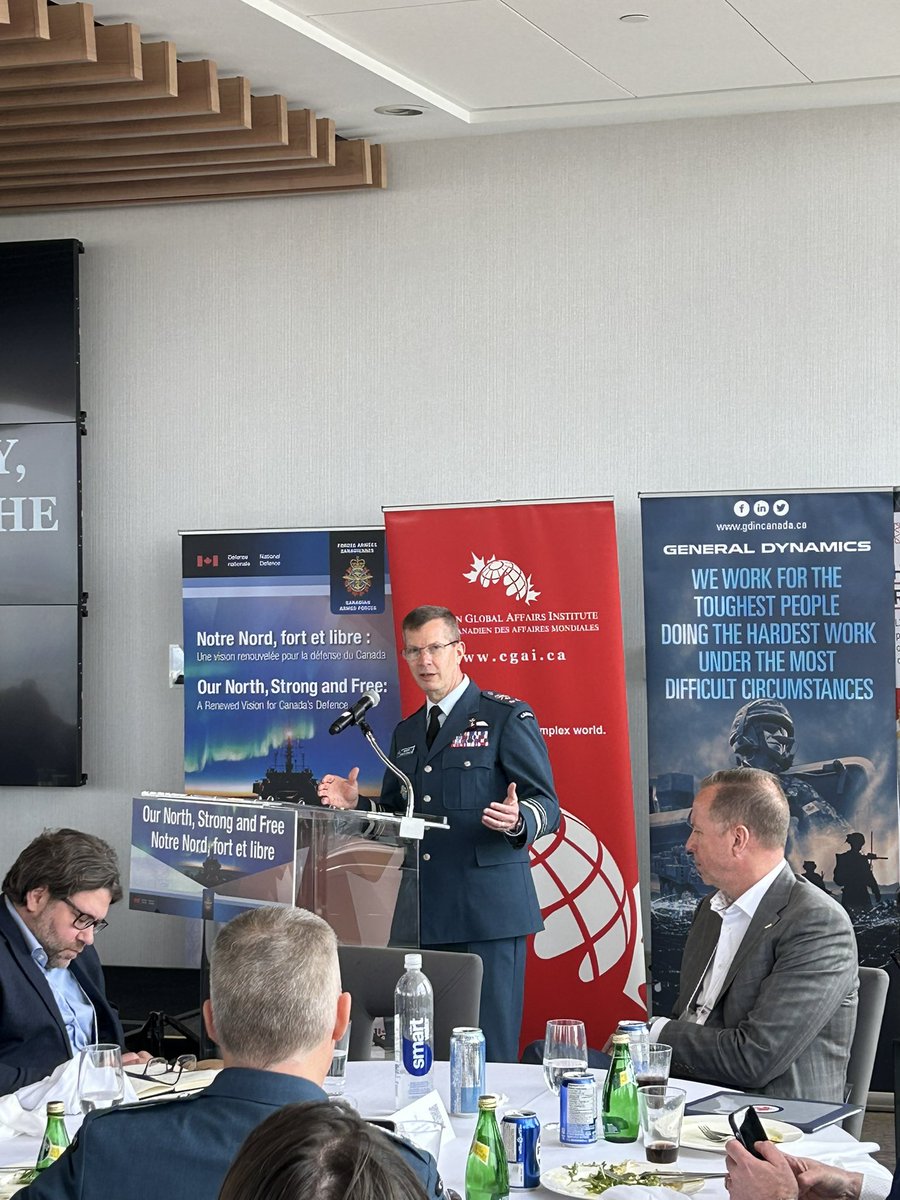 Next, @RCAF_ARC’s Commander, LGen Eric Kenny, is providing insights on @NORADCommand and continental defence modernization, and what it means for the RCAF (and kindly introduced by Pat Thauberger from @generaldynamics)