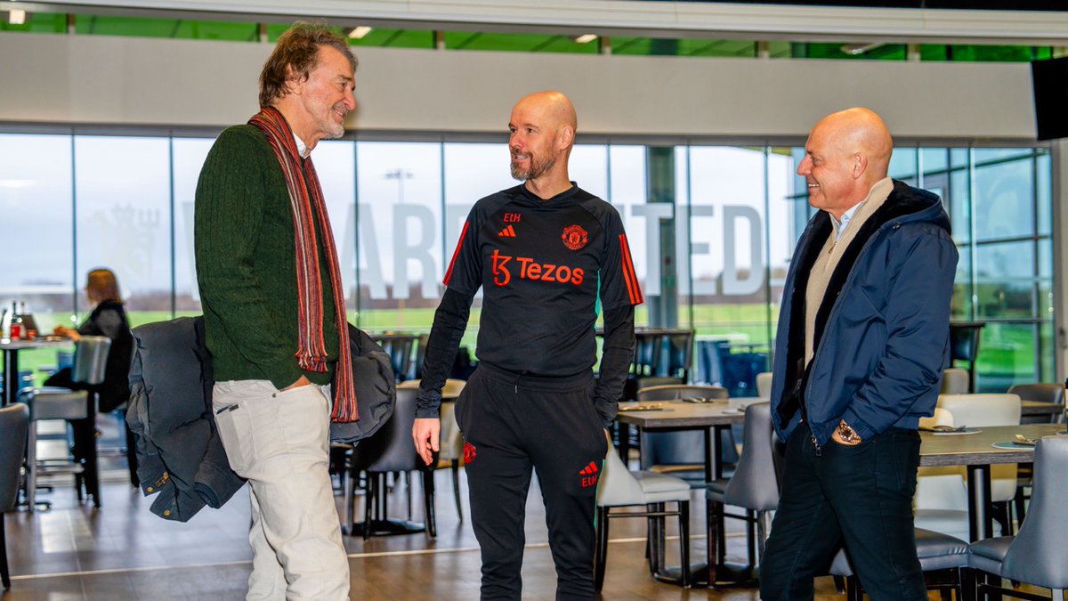 🚨 For now, #mufc continue to insist they are planning with Erik ten Hag in mind for next season. Although, INEOS will not hesitate if it sees sufficient evidence that change is needed. [@AdamCrafton_]