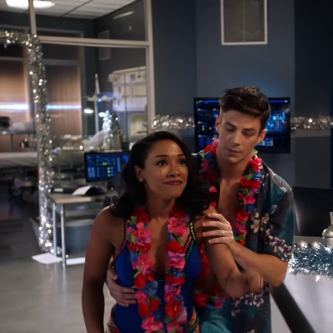 hahaha lol I will never for get this moment from this deleted scene from #TheFlash @CW_TheFlash  Season 4 I think where Iris just went off at Ralph for interrupting her and Barry's vacation. Iris was about ready to kill him 😂😂😂😂😂😂😂🥰🥰🥰❤️ @candicepatton #DCTV #Arrowverse