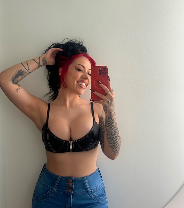 😛❤️&zwj;🔥 https://t.co/DA8kV7Iw53