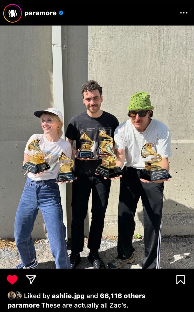 i’m gonna cry they got zac his grammies 😭