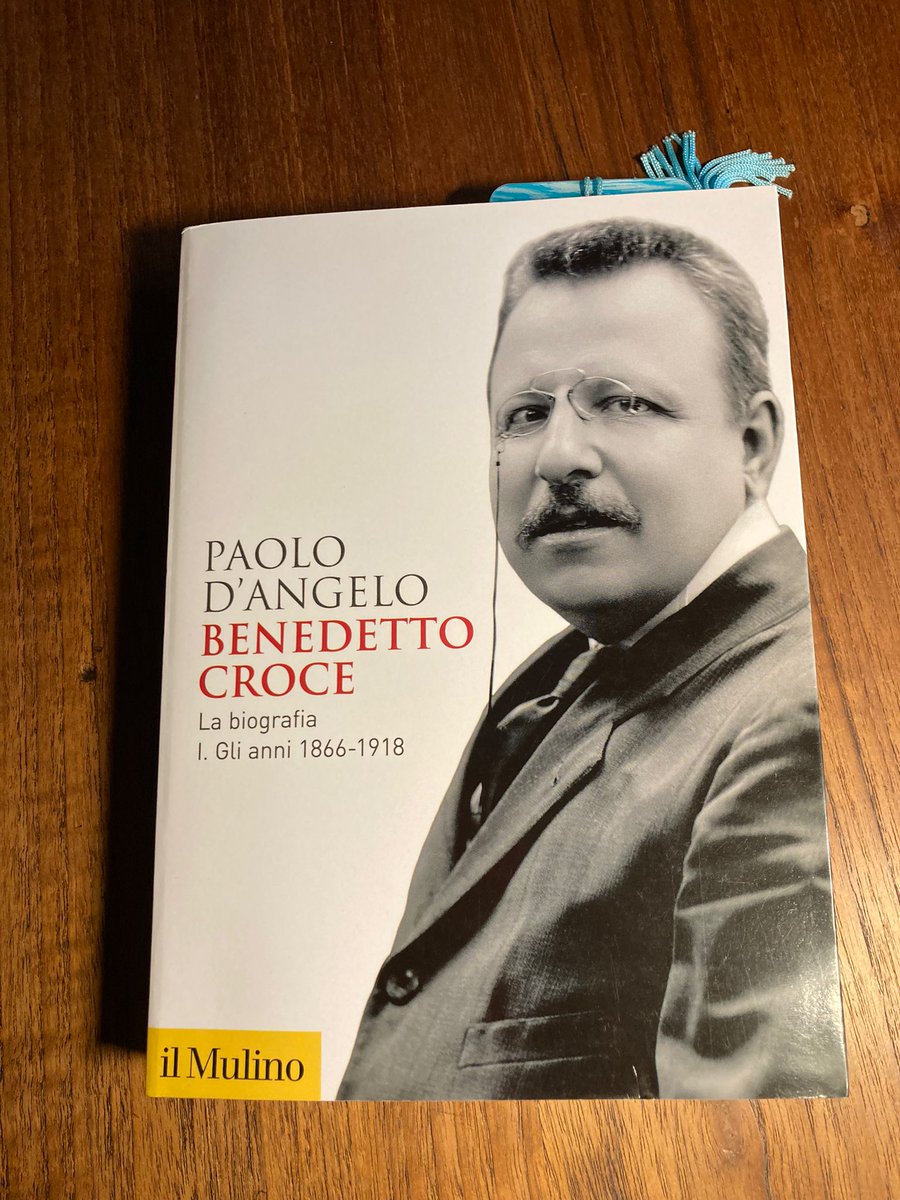 Sono a metà lettura di questa bellissima e godibilissima biografia di un gigante della cultura italiana di Otto e Novecento! @edizionimulino