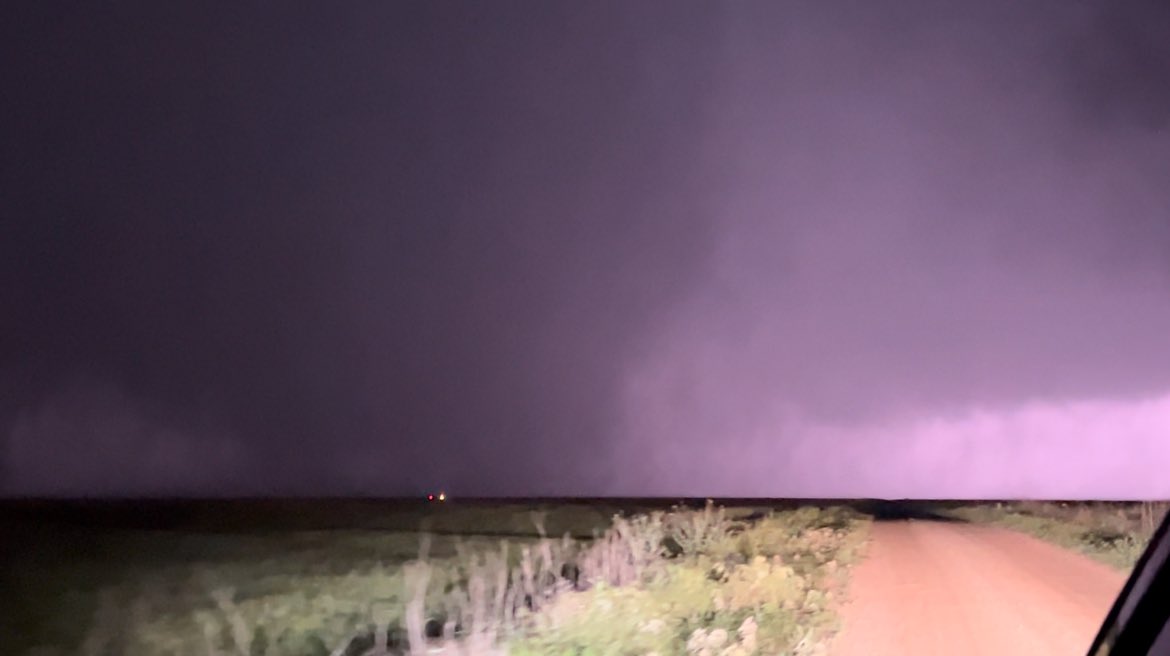 Found a new photo of the Hollister, OK tornado last night. This was such a scary tornado. #okwx