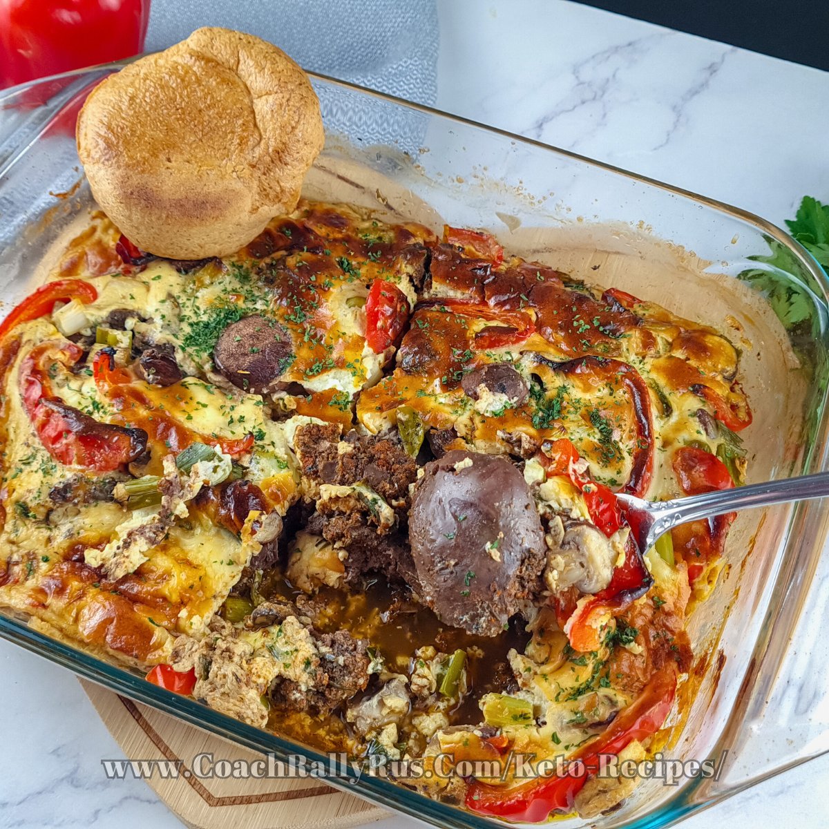 This keto chicken liver #casserole #recipe is high in #protein and low in carbs. #Chicken liver is one of the most nutritious organ meats you can eat. It is a great source of #vitamins A, B12, folate, iron, zinc, and copper.

coachrallyrus.com/keto-recipes/k…

#ketorecipes