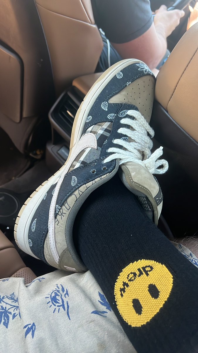 KidT3rp's tweet photo. One of my favorites👌🫡🙃❤️
#KOTD #SB4Life #Dunk #shoesoftheday https://t.co/8dnxdXYnDM