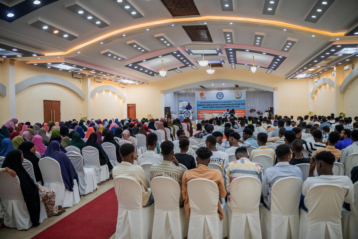 Today in #Mogadishu, @festusomalia and its 12 affiliated trade unions marked the International Labour Day to celebrate the strength and solidarity of #Somali workers, highlighting their crucial role in driving societal and economic progress. #LabourDay #LabourDay2024 #MayDay2024