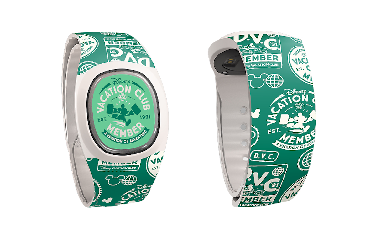 Green MagicBand+ Now Available for Online Pre-Order: The newest Disney Vacation Club MagicBand+ can now be ordered online by guests with an upcoming Walt Disney World resort reservation.  dlvr.it/T6H7vZ