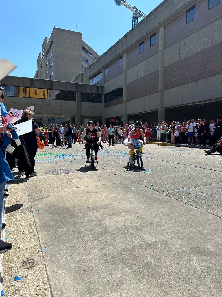 It's a Derby tradition! The Annual @UofLHealth Tricycle Races. Our Brain & Spine Institute's 'Brain Teasers' might not have come in first place, but we gave it our all! #Derby #HappyDerby #UofLNeurosurgery #TricycleRaces #Tradition @UofL @UofLPMR