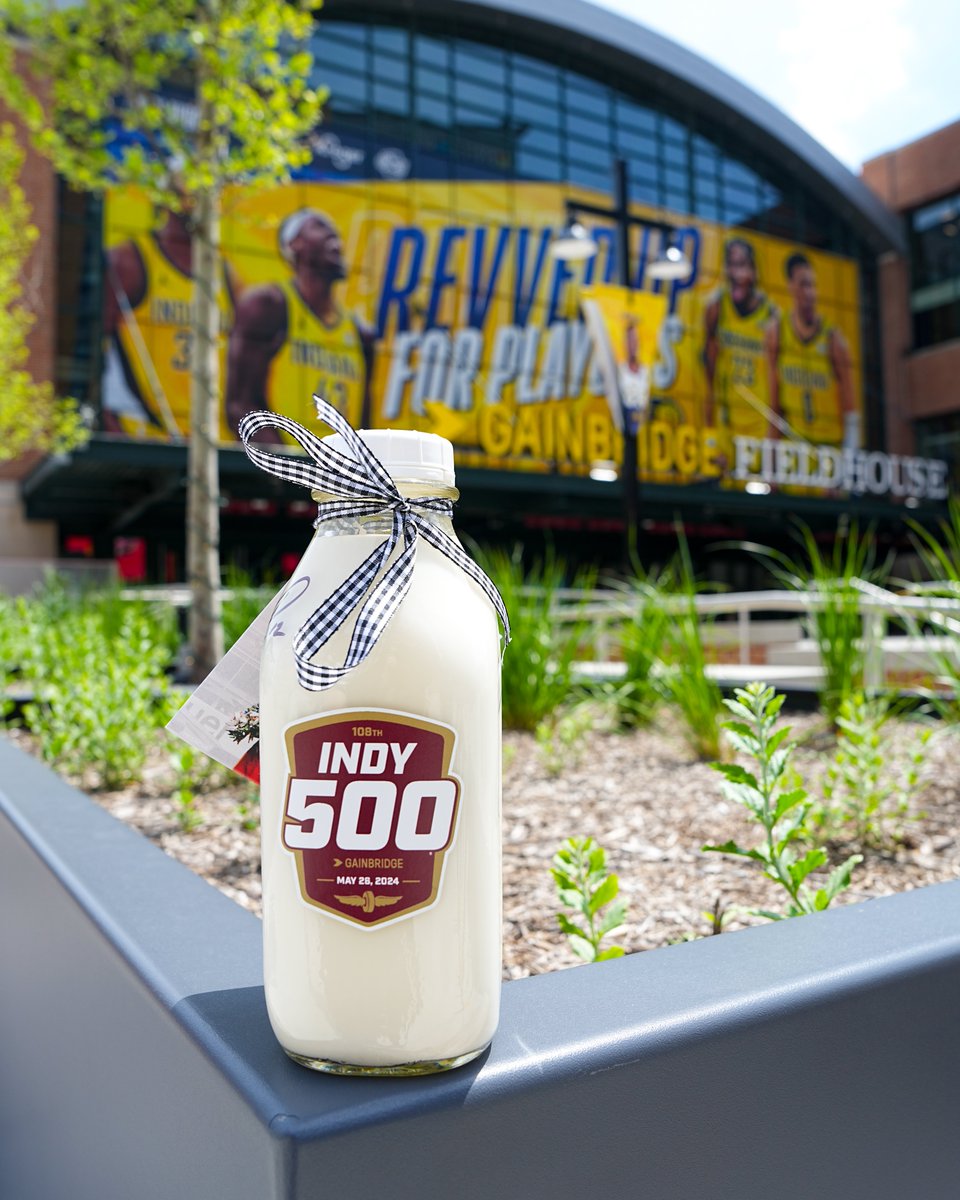 it's May in Indy 🏁🏀 excited for a big month ahead with playoff basketball, the start of the @IndianaFever season and the 108th Running of the Indy 500 at @IMS 🔥