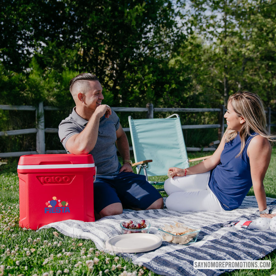A branded roller cooler is the perfect transportable gift for day trips and outings!

⁠
⁠
⁠
#promogoods 
#springessentials 
#spring ⁠
#promogifts ⁠
#cooler
#igloocooler
#promotionalproducts⁠
#promoswag
#corporategifting⁠
#SayNoMorePromos⁠
#snmp