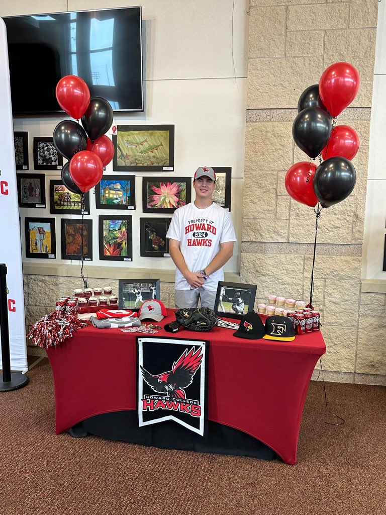 Congratulations to another 2024 Grad! Bronco Helmuth signing to play at @HC_HawkBaseball! @alanjordan_13 @IngramLinty @edelstein_chris @LanceLjrussell1