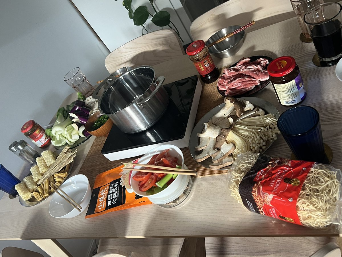 hotpot day! 🍲