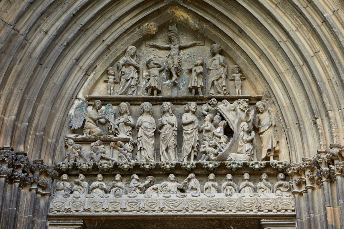 Descubre la fascinante Iglesia del Santo Sepulcro en Estella-Lizarra, un tesoro arquitectónico que cautiva con su historia y belleza 🏰

Admira sus detalles góticos y sumérgete en la paz de este lugar sagrado 💫

visitnavarra.es/es/estella-liz… 

#TurismoNavarra #VisitNavarra